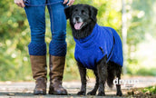 Hunde-Bademantel Blau mit verstellbarem Schnallenverschluss – Praktisch, pflegeleicht und kuschelig warm für deinen Hund
