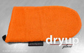 actionfactory Hunde-Handschuh in Orange – saugstarker Baumwoll-Handschuh, ideal zum schnellen Trocknen von nassen Hundepfoten.