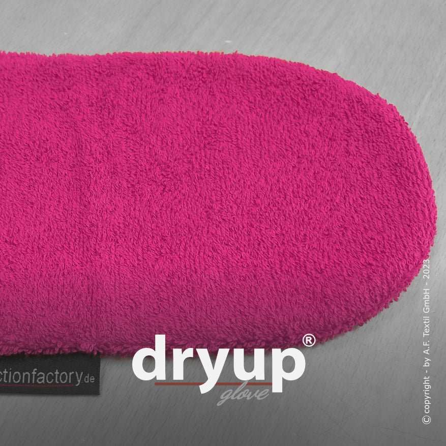 DRYUP Hunde-Handschuh in Pink – saugstarker Baumwoll-Handschuh, ideal zum schnellen Trocknen von nassen Hundepfoten.