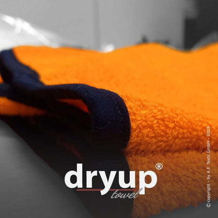 Hundehandtuch in Orange – saugstarkes Handtuch aus 100% Baumwolle, ideal zum schnellen Trocknen deines Hundes